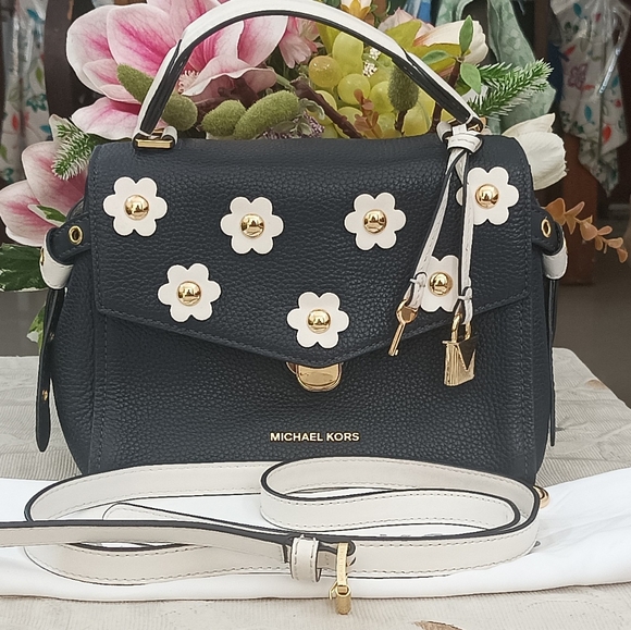 Authentic Michael Kors Bristol Floral Appliqué Satchel/Crossbody Bag -Navy Blue - Picture 2 of 16
